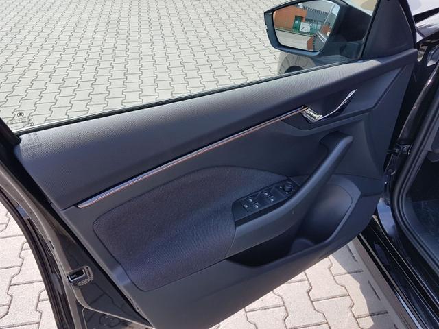 Skoda / Kamiq / Schwarz / Top Selection / / , Beispielbilder, ggf. teilweise mit Sonderausstattung