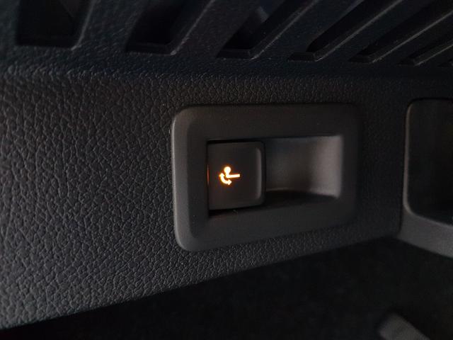 Skoda / Kamiq / Wei&szlig; / Monte Carlo AHK / / , Beispielbilder, ggf. teilweise mit Sonderausstattung