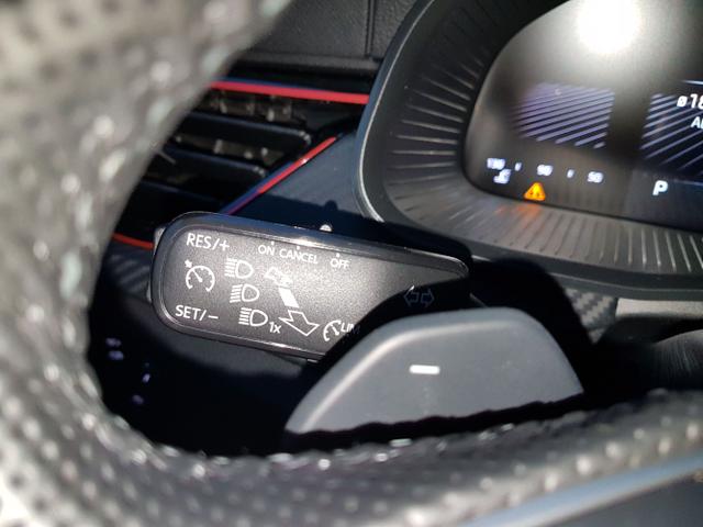 Skoda / Kamiq / Schwarz / Monte Carlo / / , Beispielbilder, ggf. teilweise mit Sonderausstattung