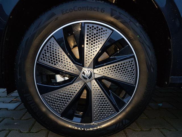 Skoda / Kamiq / Schwarz / Monte Carlo / / , Beispielbilder, ggf. teilweise mit Sonderausstattung