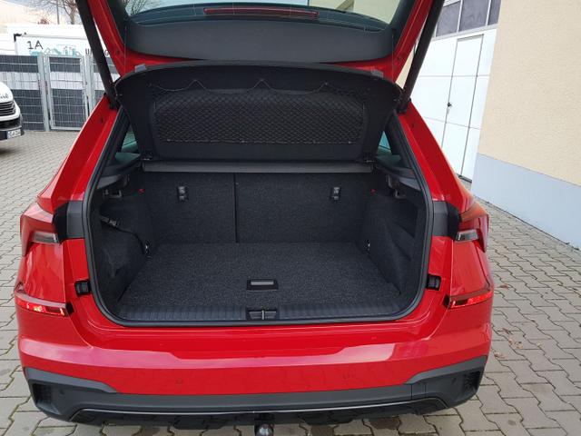 Skoda / Kamiq / Rot / Monte Carlo / / , Beispielbilder, ggf. teilweise mit Sonderausstattung