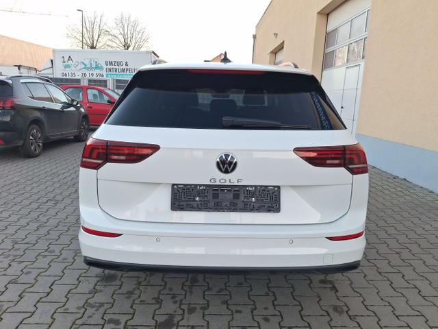 Volkswagen / Golf Variant / Weiß / / / , Beispielbilder, ggf. teilweise mit Sonderausstattung