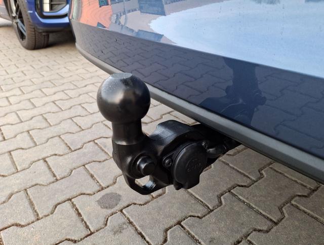 Volkswagen / Golf Variant / / Blue Anemone / / , Beispielbilder, ggf. teilweise mit Sonderausstattung
