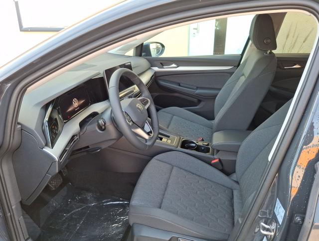 Volkswagen / Golf / Grau / Golf Life / / , Beispielbilder, ggf. teilweise mit Sonderausstattung