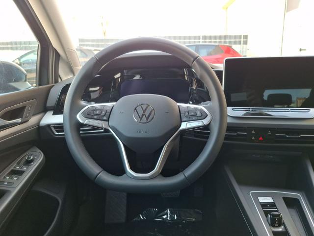 Volkswagen / Golf / Grau / Golf Life / / , Beispielbilder, ggf. teilweise mit Sonderausstattung