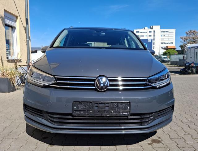 Volkswagen / Touran / Grau / Limited / / , Beispielbilder, ggf. teilweise mit Sonderausstattung
