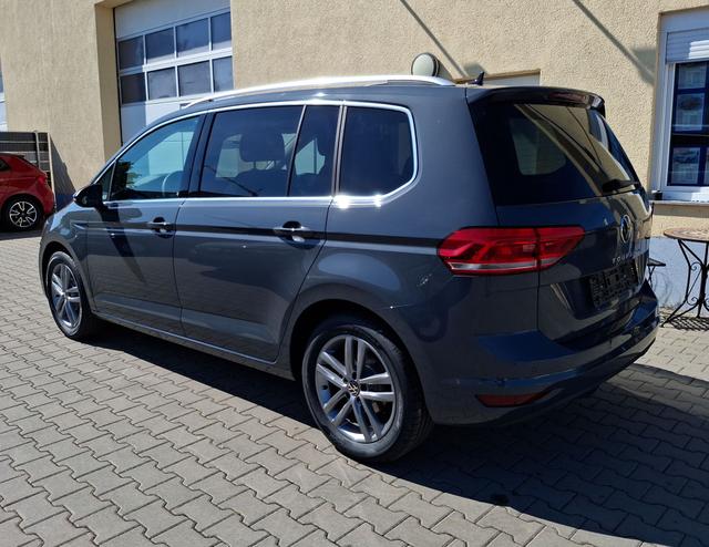 Volkswagen / Touran / Grau / Limited / / , Beispielbilder, ggf. teilweise mit Sonderausstattung
