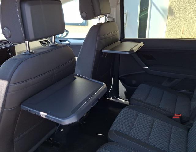 Volkswagen / Touran / Grau / Limited / / , Beispielbilder, ggf. teilweise mit Sonderausstattung