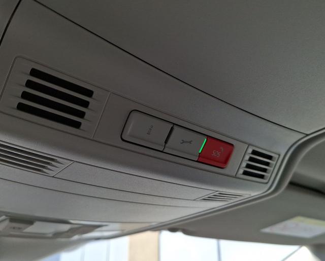 Volkswagen / Touran / Grau / Limited / / , Beispielbilder, ggf. teilweise mit Sonderausstattung