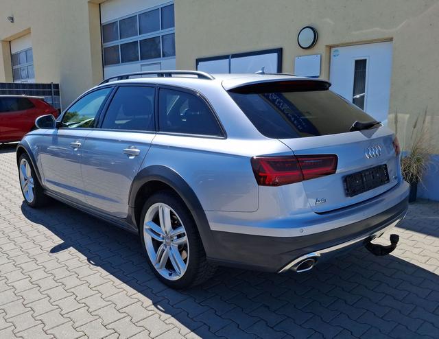 Audi / A6 allroad quattro / / / / 
