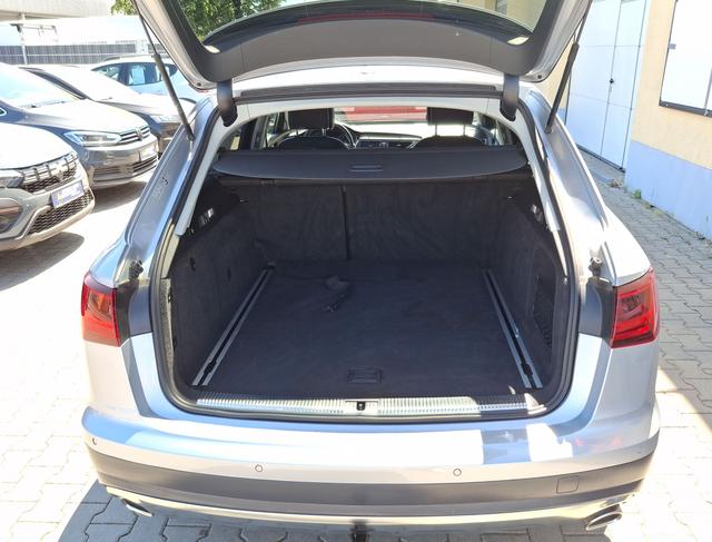 Audi / A6 allroad quattro / / / / 