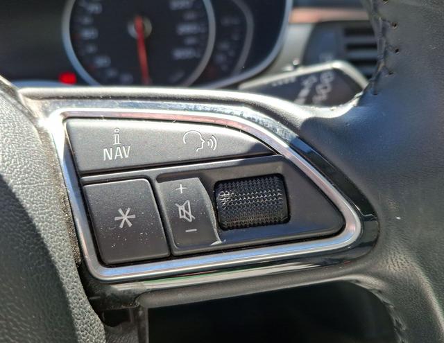 Audi / A6 allroad quattro / / / / 