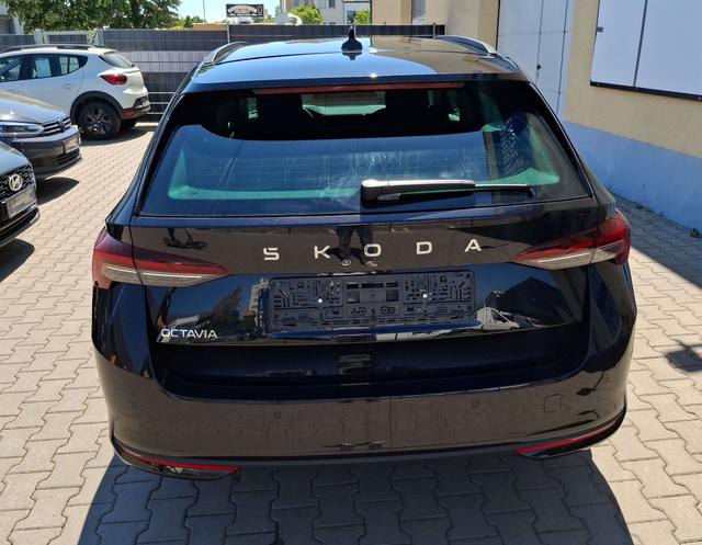 Skoda / Octavia / Schwarz / Selection / / , Beispielbilder, ggf. teilweise mit Sonderausstattung