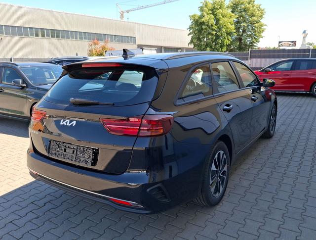 Kia / Ceed / Schwarz / Spin / / , Beispielbilder, ggf. teilweise mit Sonderausstattung