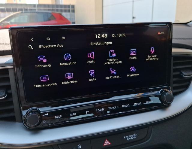 Kia / Ceed / Schwarz / Spin / / , Beispielbilder, ggf. teilweise mit Sonderausstattung