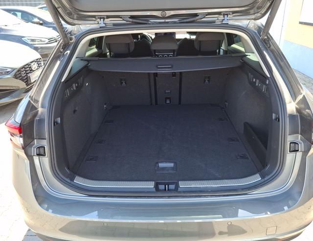 Skoda / Superb Combi / / / / , Beispielbilder, ggf. teilweise mit Sonderausstattung
