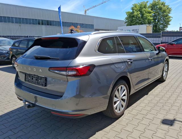Skoda / Superb Combi / / / / , Beispielbilder, ggf. teilweise mit Sonderausstattung