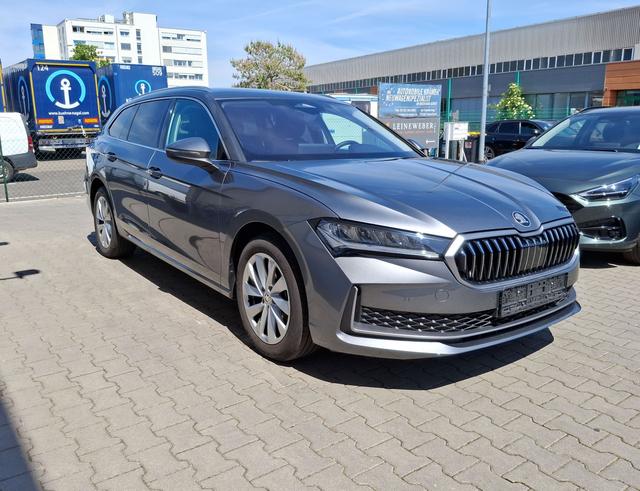 Skoda / Superb Combi / / / / , Beispielbilder, ggf. teilweise mit Sonderausstattung