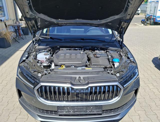 Skoda / Superb Combi / / / / , Beispielbilder, ggf. teilweise mit Sonderausstattung