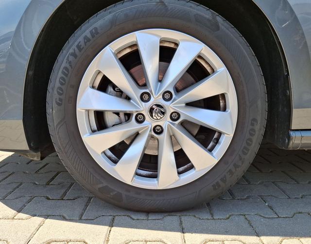Skoda / Superb Combi / / / / , Beispielbilder, ggf. teilweise mit Sonderausstattung