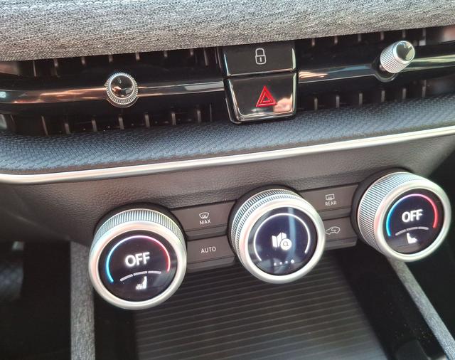 Skoda / Superb Combi / / / / , Beispielbilder, ggf. teilweise mit Sonderausstattung