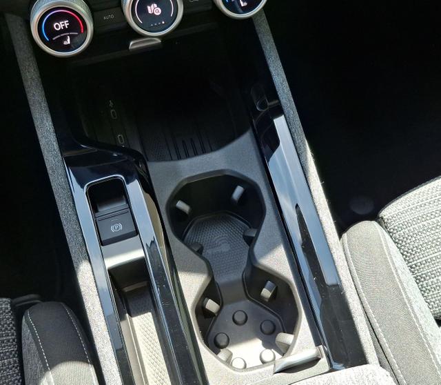 Skoda / Superb Combi / / / / , Beispielbilder, ggf. teilweise mit Sonderausstattung