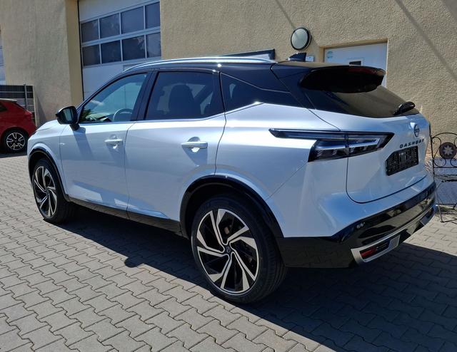 Nissan / Qashqai / Weiß / Tekna + / / , Beispielbilder, ggf. teilweise mit Sonderausstattung