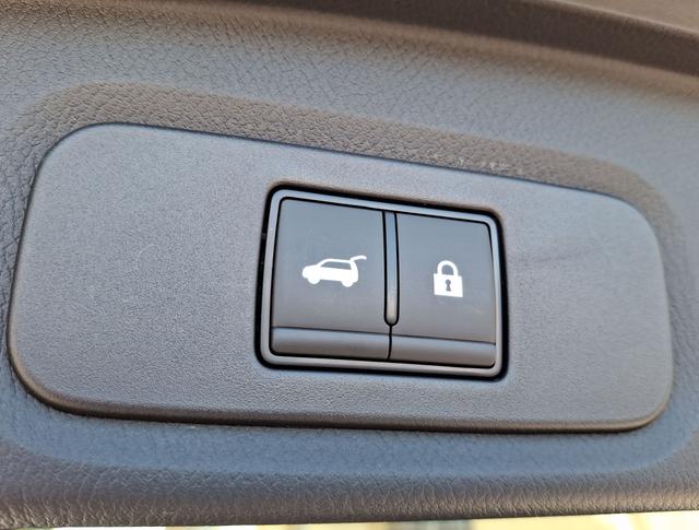 Nissan / Qashqai / Weiß / Tekna + / / , Beispielbilder, ggf. teilweise mit Sonderausstattung