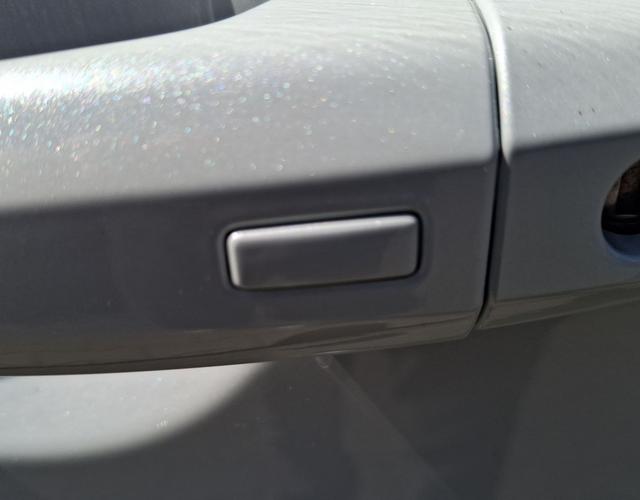 Nissan / Qashqai / Weiß / Tekna + / / , Beispielbilder, ggf. teilweise mit Sonderausstattung