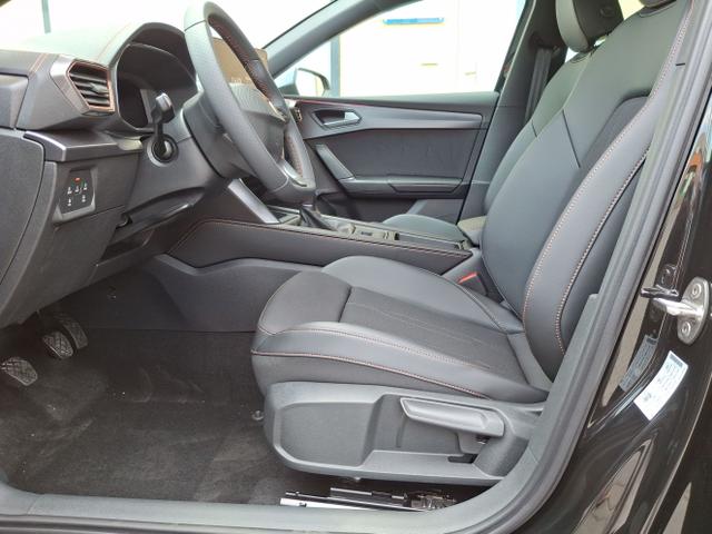 Cupra / Leon Sportstourer / Schwarz / Basis / / , Beispielbilder, ggf. teilweise mit Sonderausstattung