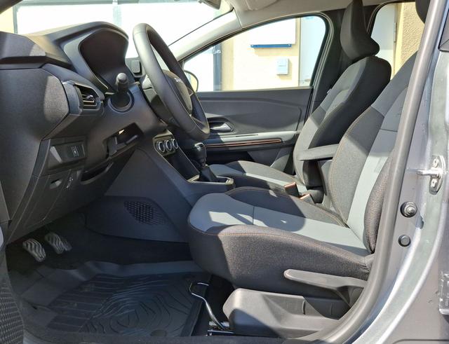 Dacia / Jogger / Grau / Externe / / , Beispielbilder, ggf. teilweise mit Sonderausstattung