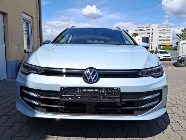 Volkswagen / Golf Variant / Blau / Ltd People + AHK / / , Beispielbilder, ggf. teilweise mit Sonderausstattung