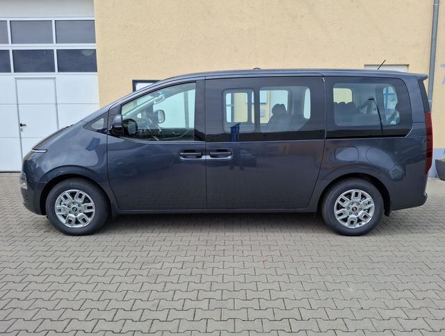 Hyundai / Staria / Grau / Comfort / / , Beispielbilder, ggf. teilweise mit Sonderausstattung