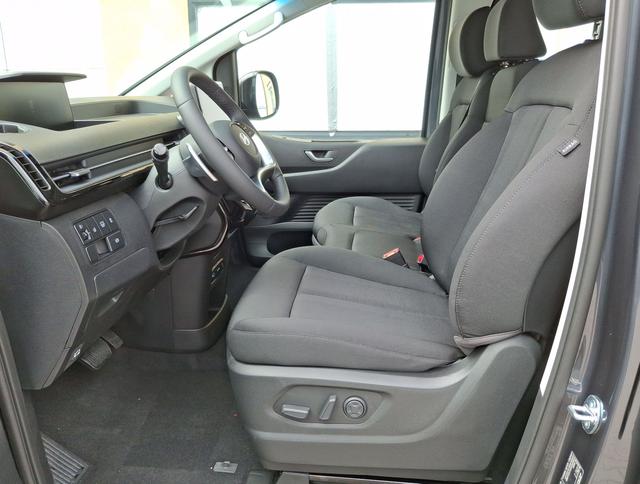 Hyundai / Staria / Grau / Comfort / / , Beispielbilder, ggf. teilweise mit Sonderausstattung