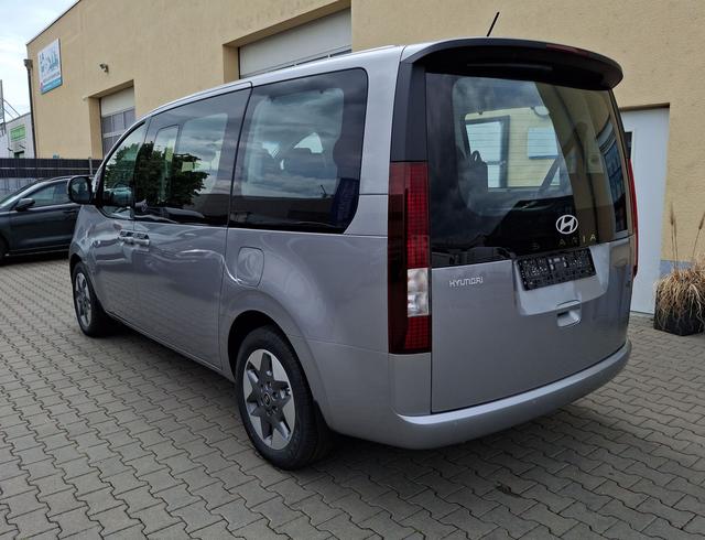 Hyundai / Staria / Silber / Comfort Plus / / , Beispielbilder, ggf. teilweise mit Sonderausstattung