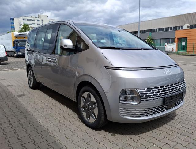 Hyundai / Staria / Silber / Comfort Plus / / , Beispielbilder, ggf. teilweise mit Sonderausstattung