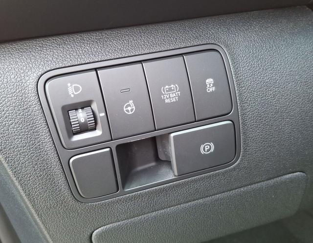 Hyundai / Staria / Silber / Comfort Plus / / , Beispielbilder, ggf. teilweise mit Sonderausstattung