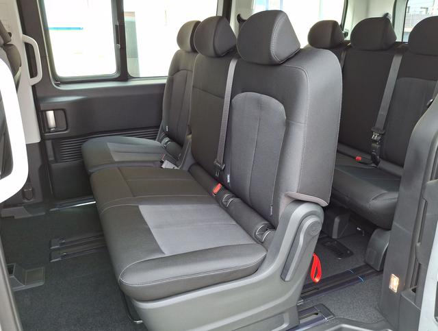 Hyundai / Staria / Silber / Comfort Plus / / , Beispielbilder, ggf. teilweise mit Sonderausstattung