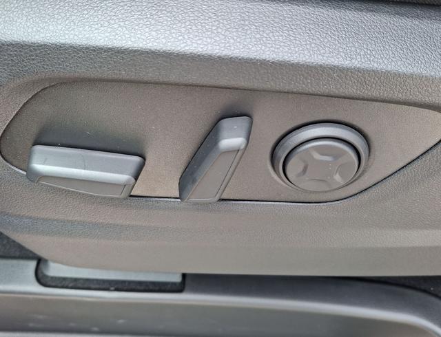 Hyundai / Staria / Silber / Comfort Plus / / , Beispielbilder, ggf. teilweise mit Sonderausstattung