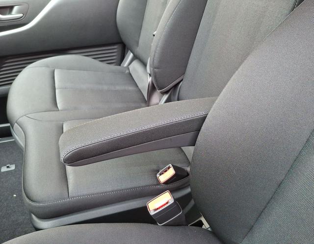 Hyundai / Staria / Silber / Comfort Plus / / , Beispielbilder, ggf. teilweise mit Sonderausstattung