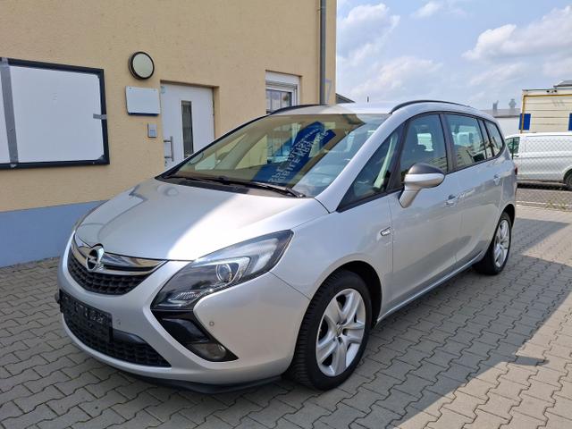 Opel / Zafira Tourer / / / / 