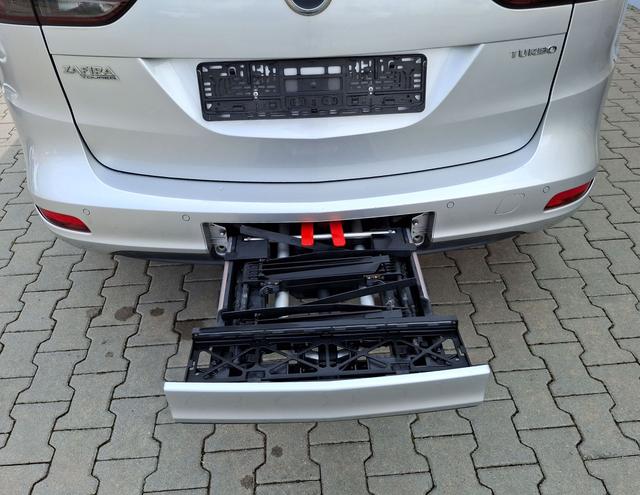 Opel / Zafira Tourer / / / / 