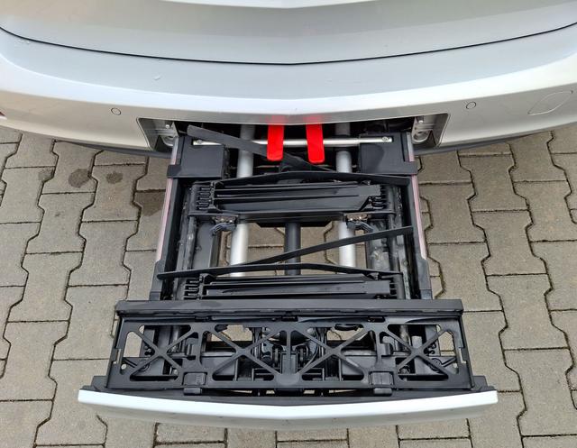 Opel / Zafira Tourer / / / / 