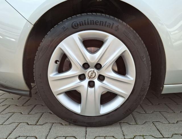 Opel / Zafira Tourer / / / / 