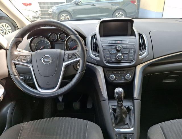 Opel / Zafira Tourer / / / / 