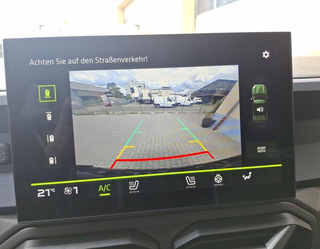 Dacia / Duster / Schwarz / Journey / / , Beispielbilder, ggf. teilweise mit Sonderausstattung