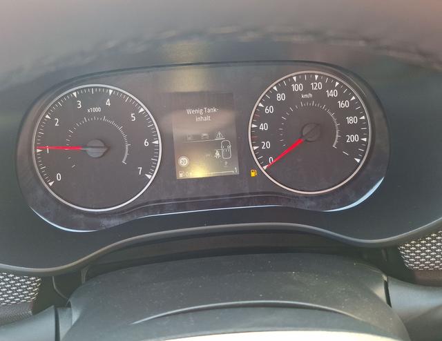 Dacia / Sandero Stepway / Grau / Expression / / , Beispielbilder, ggf. teilweise mit Sonderausstattung