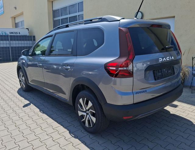 Dacia / Jogger / Grau / Expression / Schiste Grey / , Beispielbilder, ggf. teilweise mit Sonderausstattung