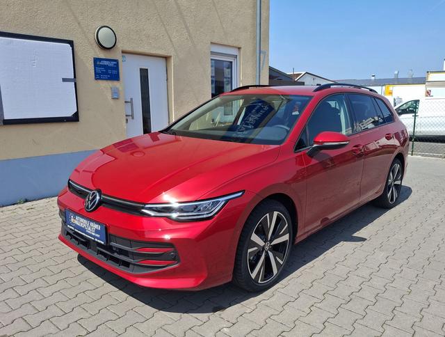Volkswagen / Golf Variant / Rot / Ltd People AHK / Red Kings / , Beispielbilder, ggf. teilweise mit Sonderausstattung
