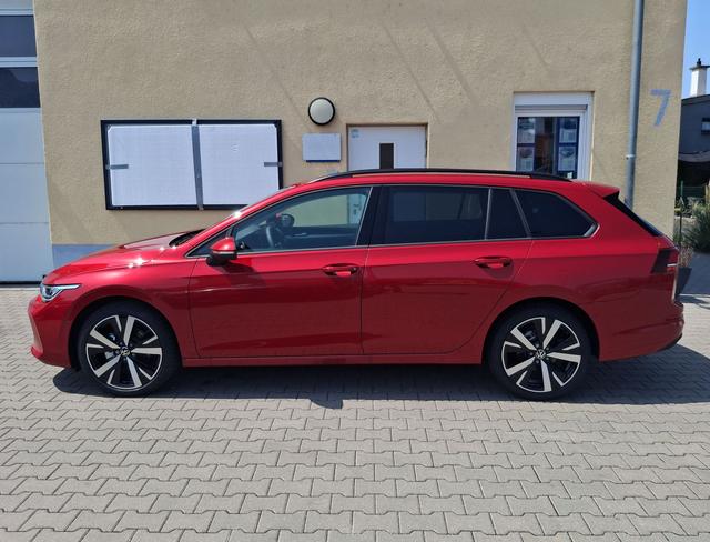 Volkswagen / Golf Variant / Rot / Ltd People AHK / Red Kings / , Beispielbilder, ggf. teilweise mit Sonderausstattung
